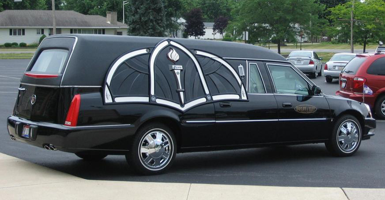 2007 Cadillac Superior carved hearse