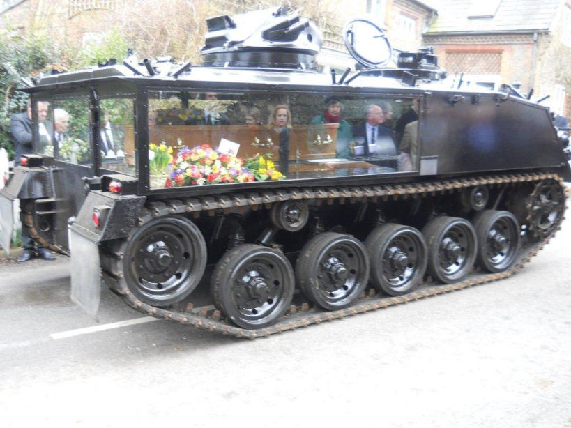 Tank hearse
